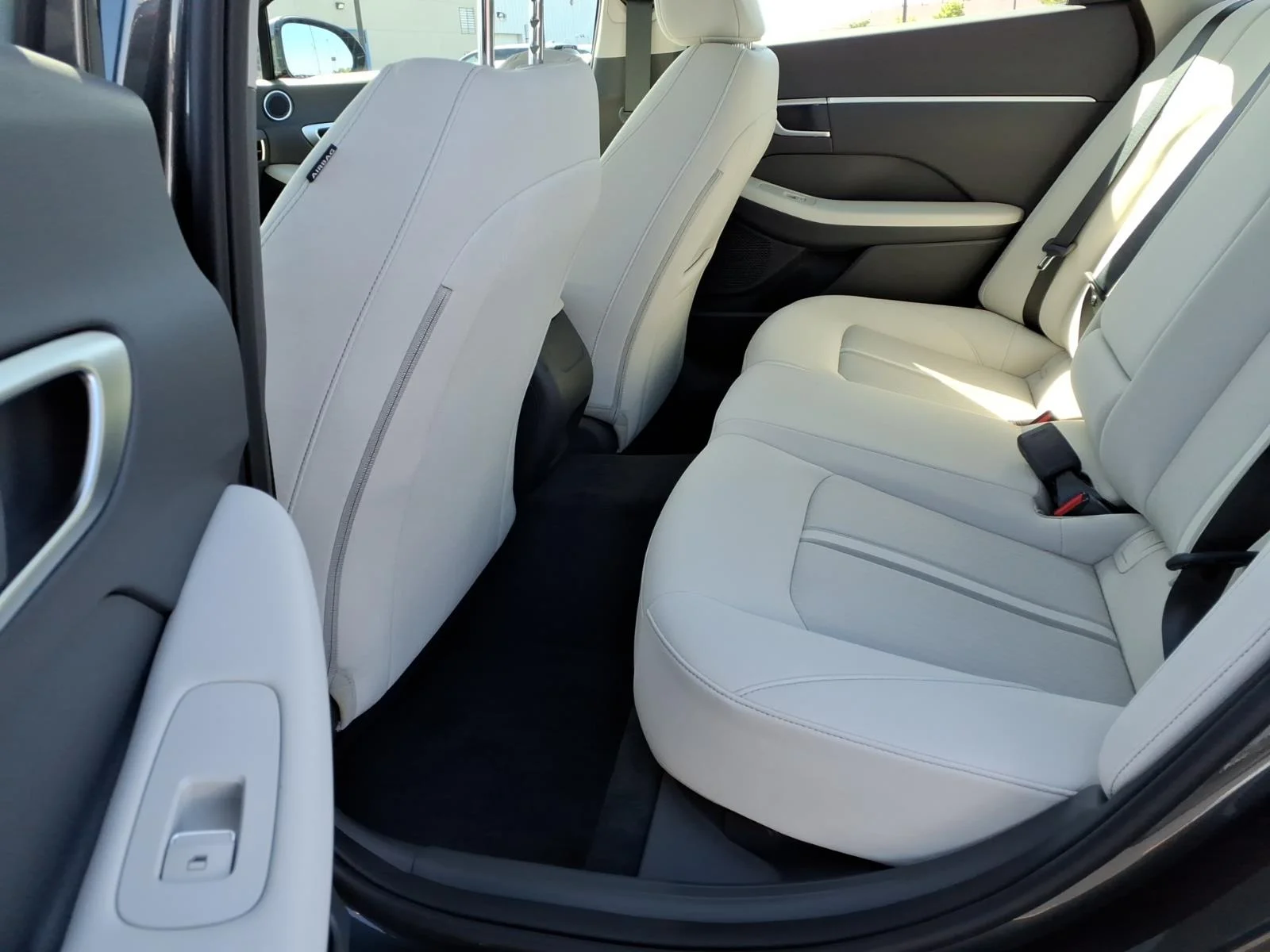 New 2026 Portofino Gray Metallic Hyundai SEL Sport image 5