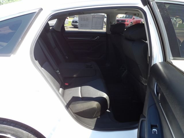 Used 2019 Platinum White Pearl Honda EX image 37