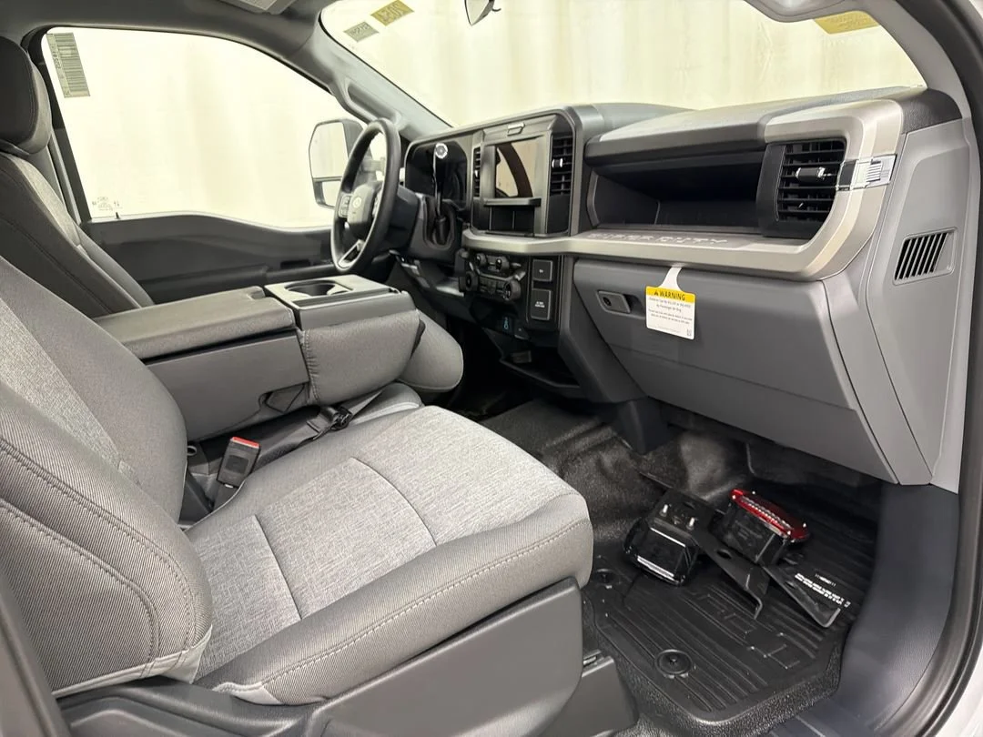 New 2026 Oxford White Ford F-350® XL image 14