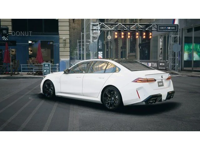 New 2026 Alpine White BMW Base image 2