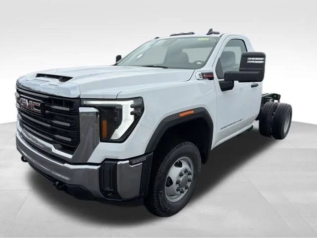 New 2026 Summit White GMC Pro image 1