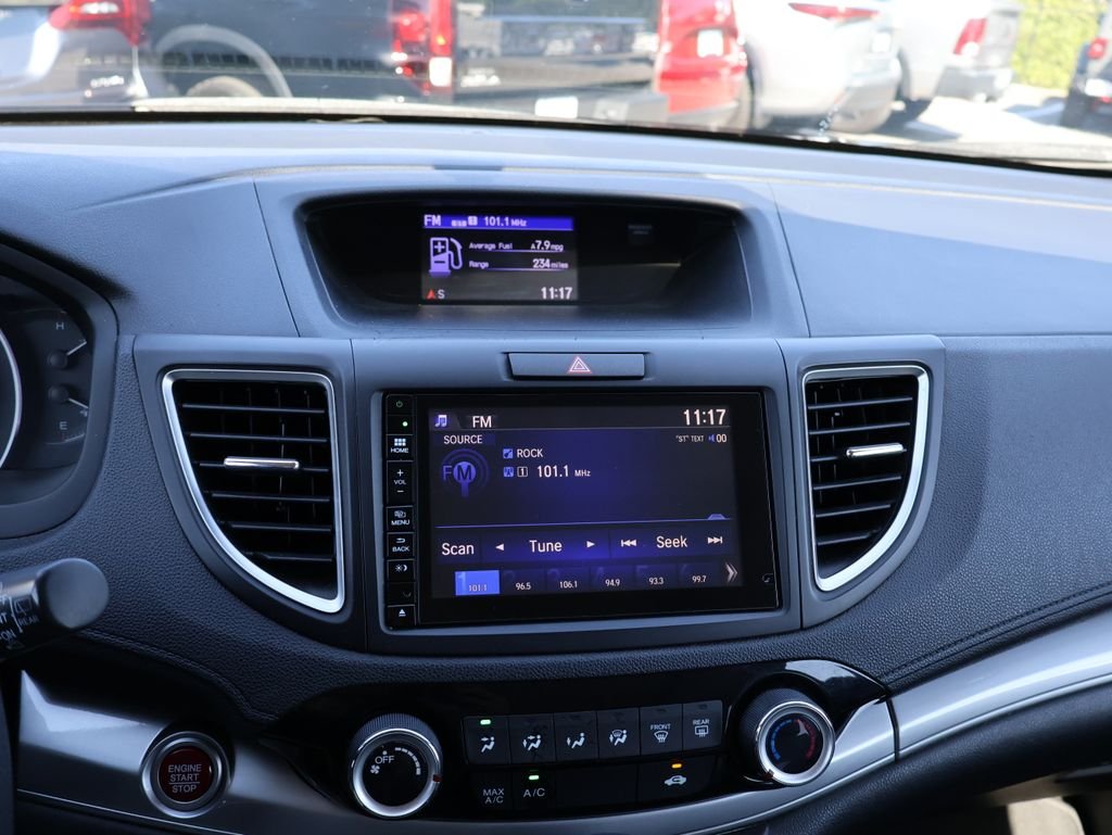 Used 2015  Honda EX image 19
