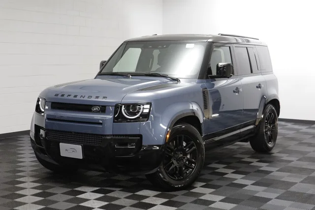 2026 Land Rover Defender 110 X-Dynamic SE