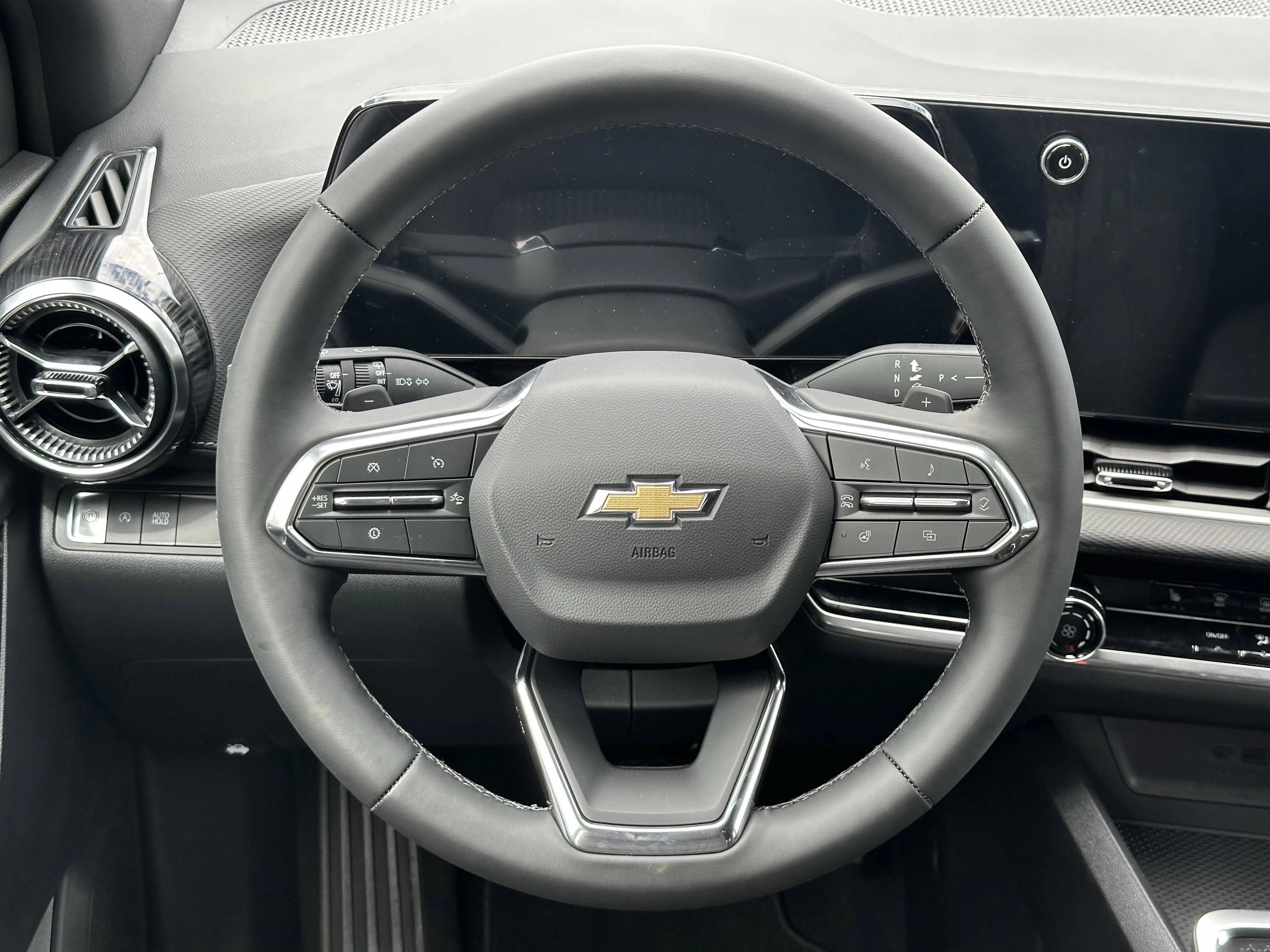 New 2026 Summit White Chevrolet FWD LT image 11