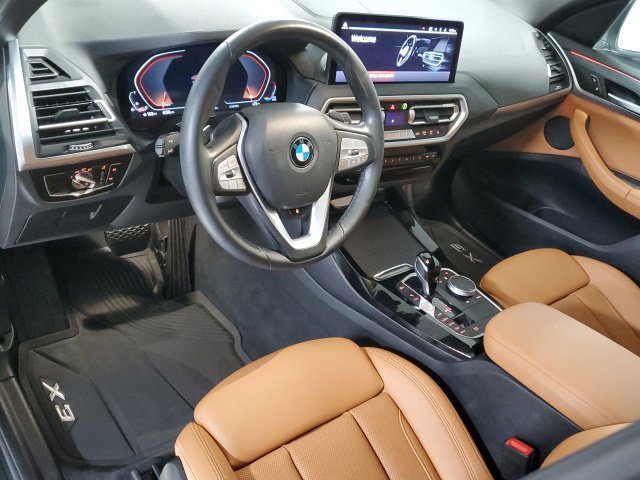 Used 2024 Gray BMW xDrive30i image 13