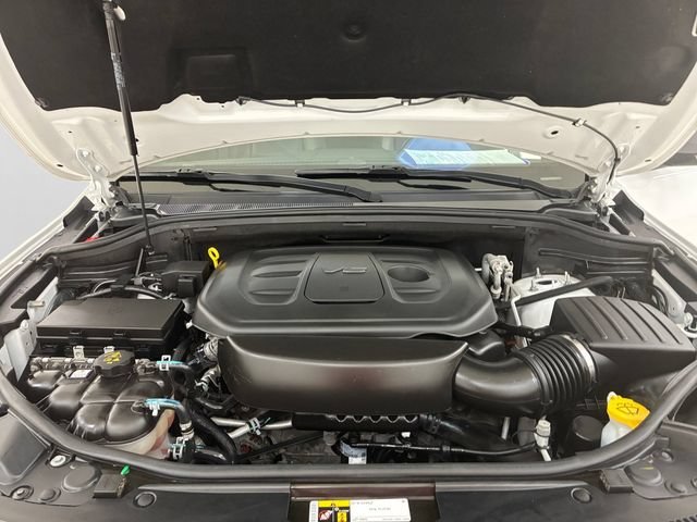 Used 2021 White Jeep 80th Anniversary image 11