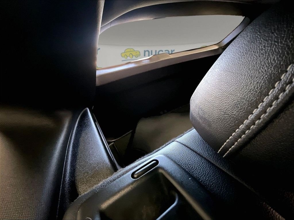 Used 2024 White Chevrolet LT image 17