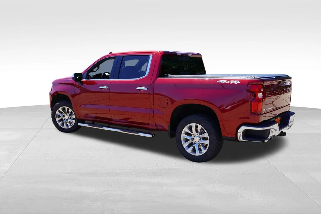 Used 2019 Cajun Red Tintcoat Chevrolet LTZ image 8