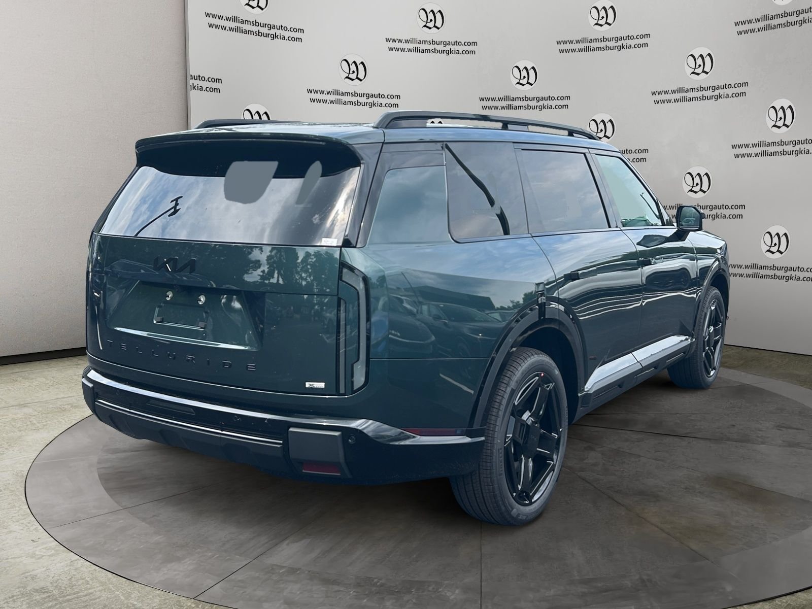 New 2027 Black Jade Green Kia X-Line EX image 5