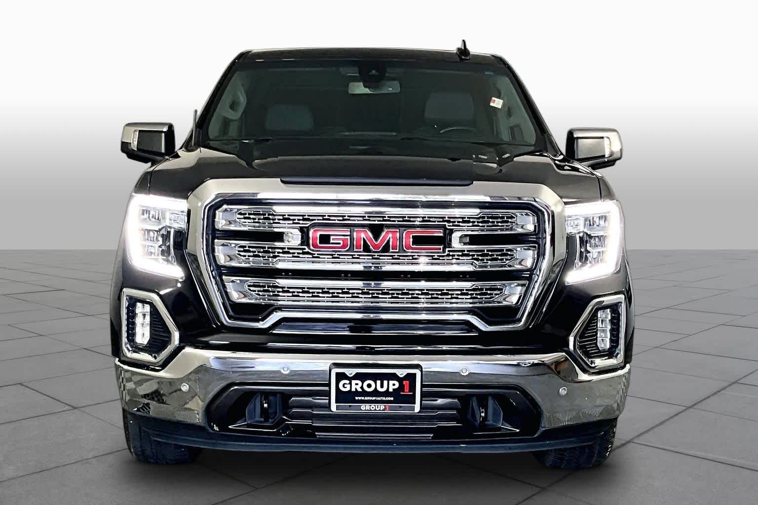 Used 2022 Onyx Black GMC SLT image 4