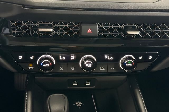 New 2026 Urban Gray Pearl Honda Touring image 18