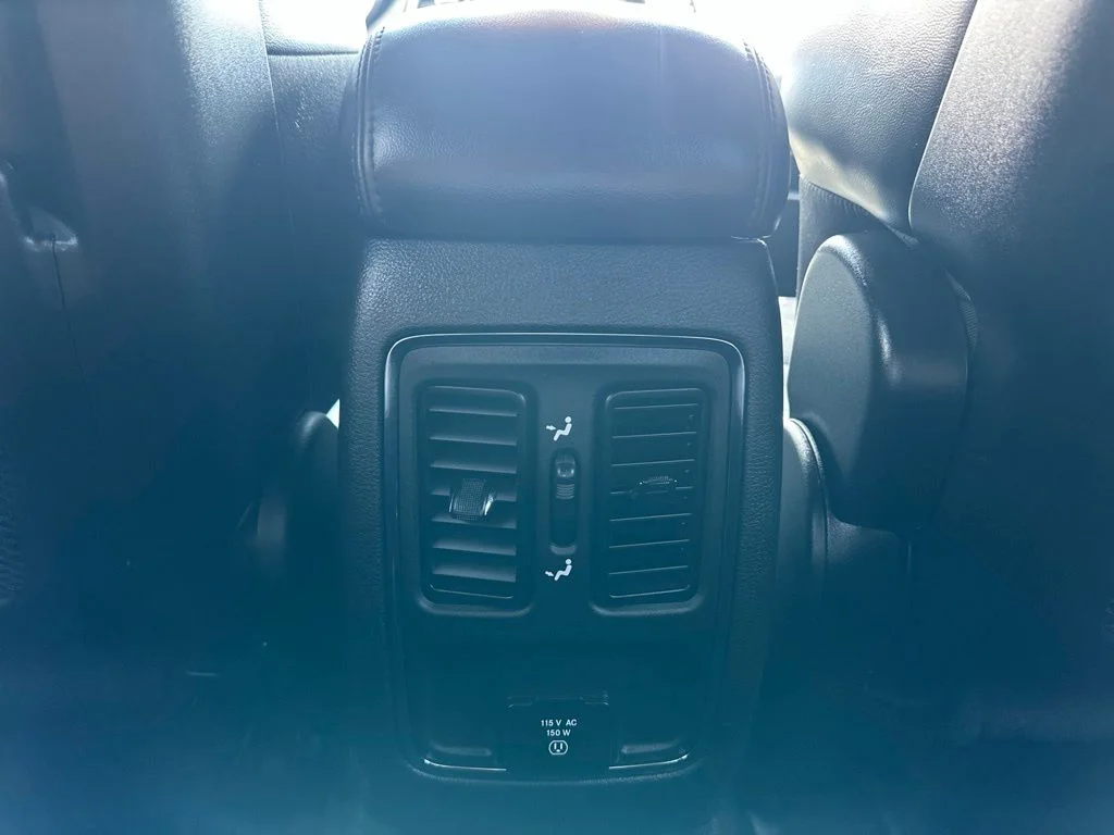 Used 2021 Black Jeep Laredo X image 17