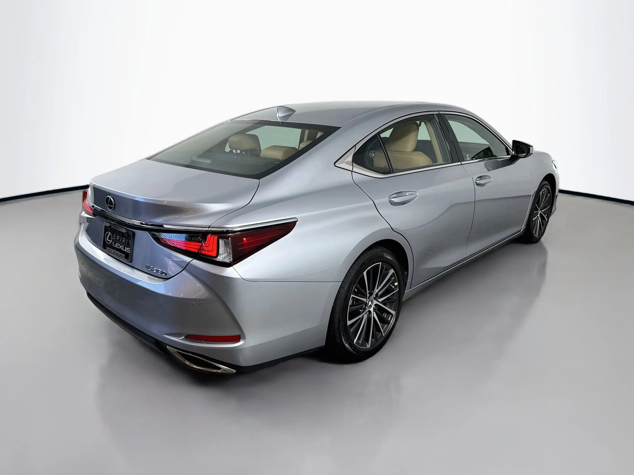 Certified Used 2025 IRIDIUM Lexus 350 image 7