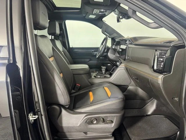 Used 2024 Onyx Black GMC AT4 image 4