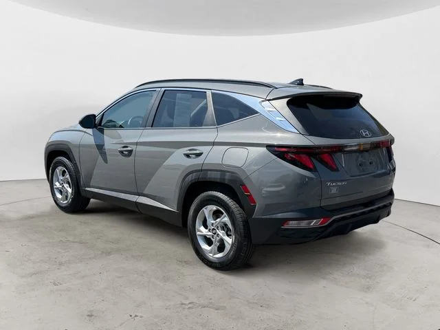 Used 2024 Gray Hyundai SEL image 3
