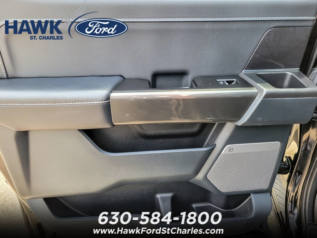 Used 2023 Black Metallic Ford XLT image 18