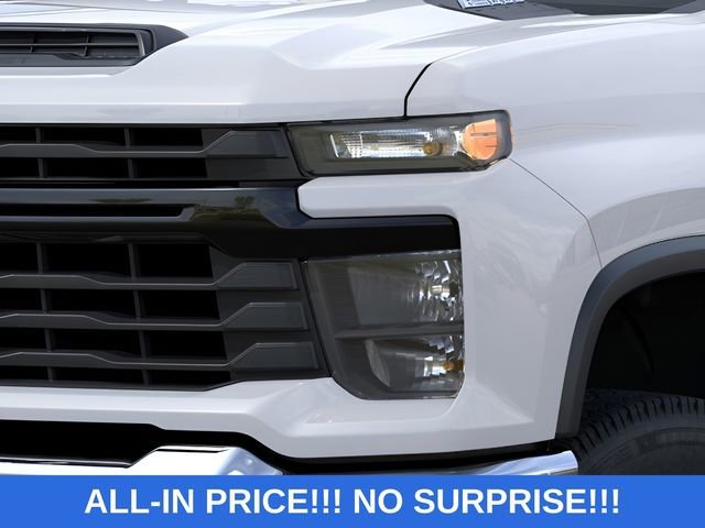 New 2026 Summit White Chevrolet WT image 10