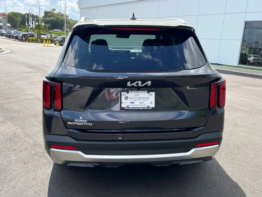 2025 Kia Sorento SX - Photo 6