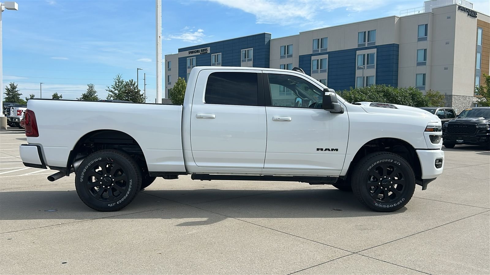 New 2026 Bright White Clear-Coat Exterior Paint RAM Laramie image 3