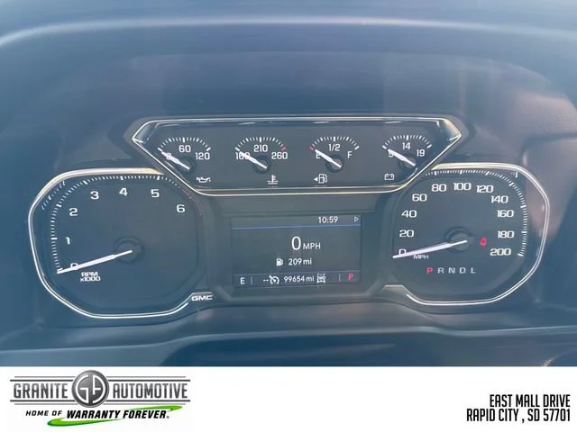 Used 2021 Summit White GMC SLE image 15