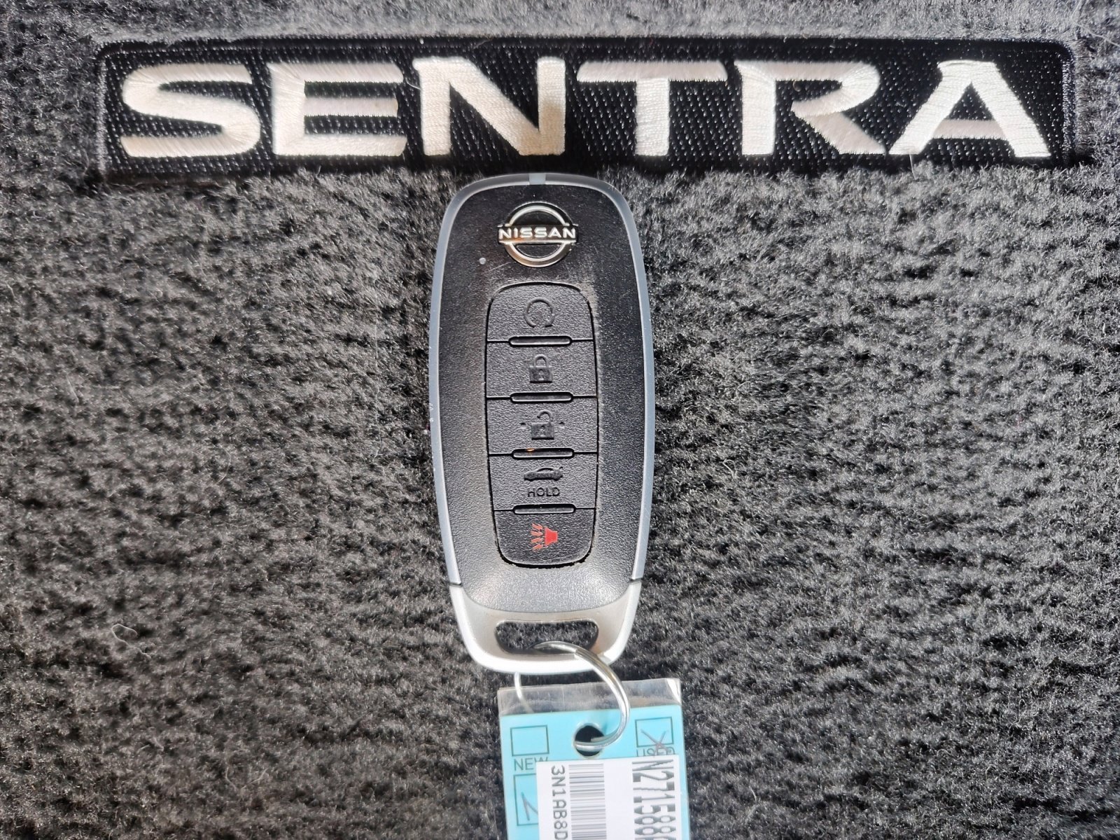 Certified Used 2024 Electric Blue Metallic/Super Black Nissan SR image 31
