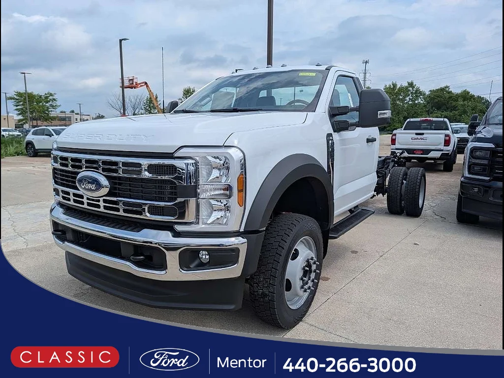 New 2026 Oxford White Ford F-550® XL image 1