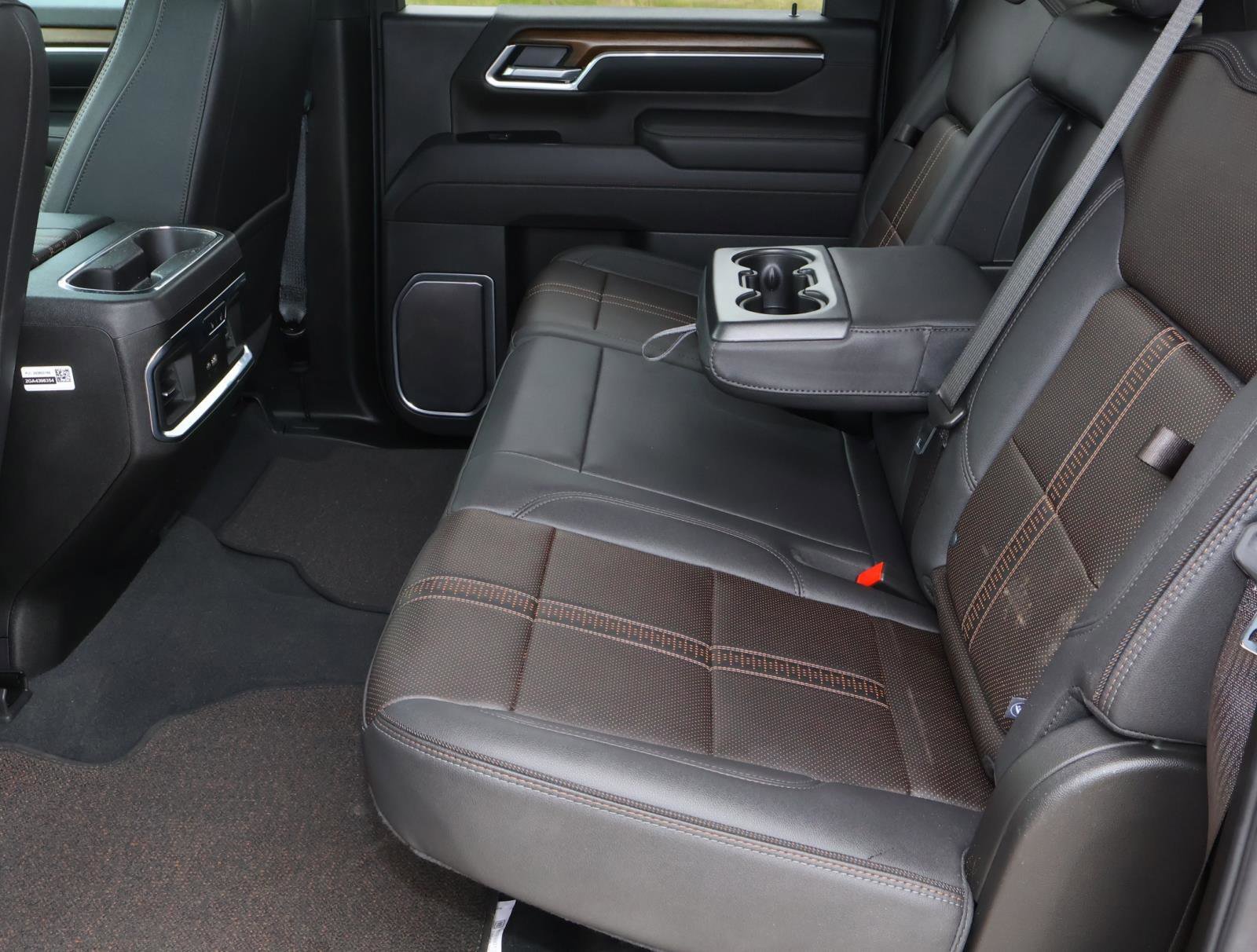 2025 Chevrolet Silverado 2500HD High Country - Photo 24