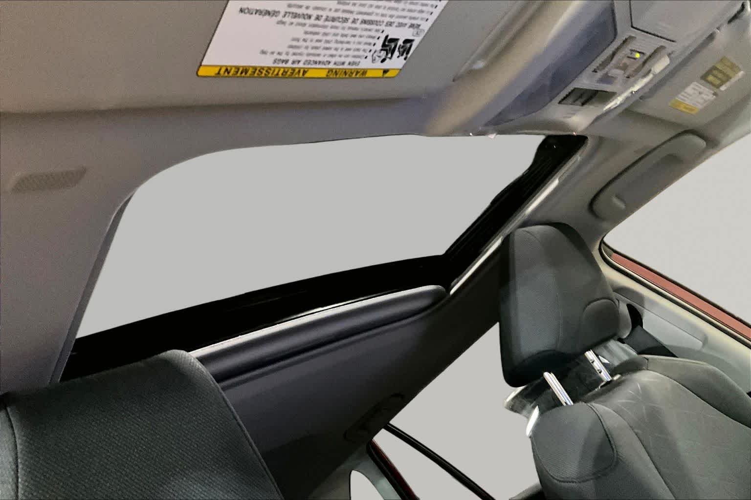 Used 2025 Ruby Flare Pearl Toyota Hybrid XLE image 14