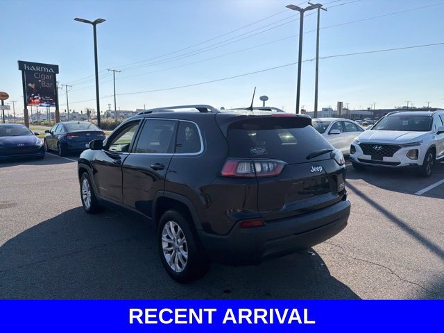 Used 2019 Diamond Black Jeep Latitude image 15