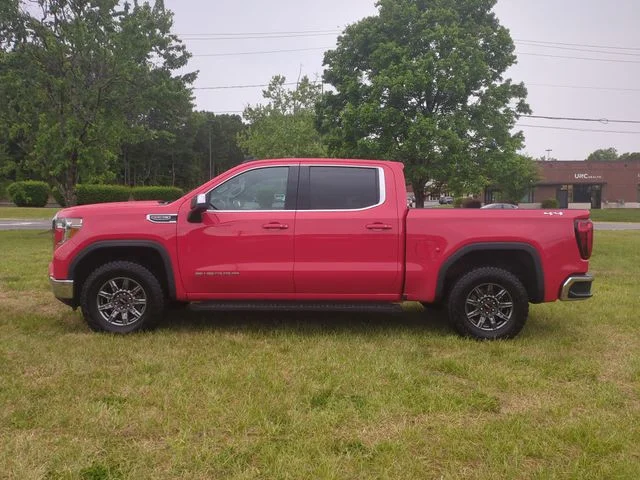 Used 2019 Red GMC SLE image 10