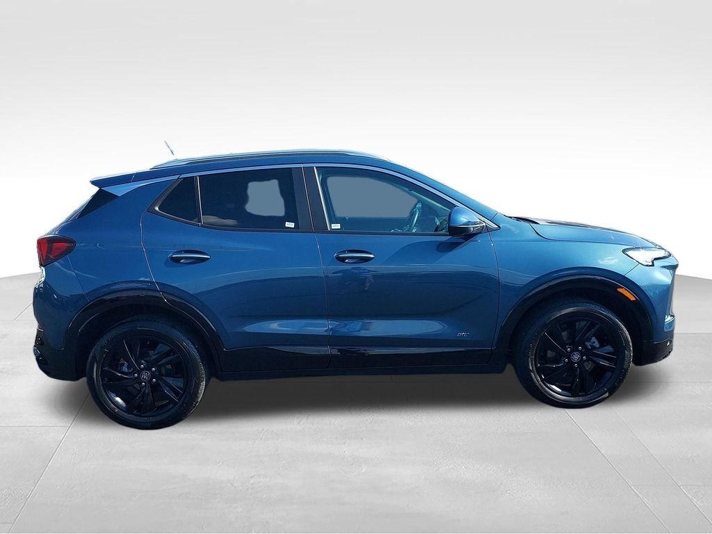 Used 2025 Blue Buick Sport Touring image 6