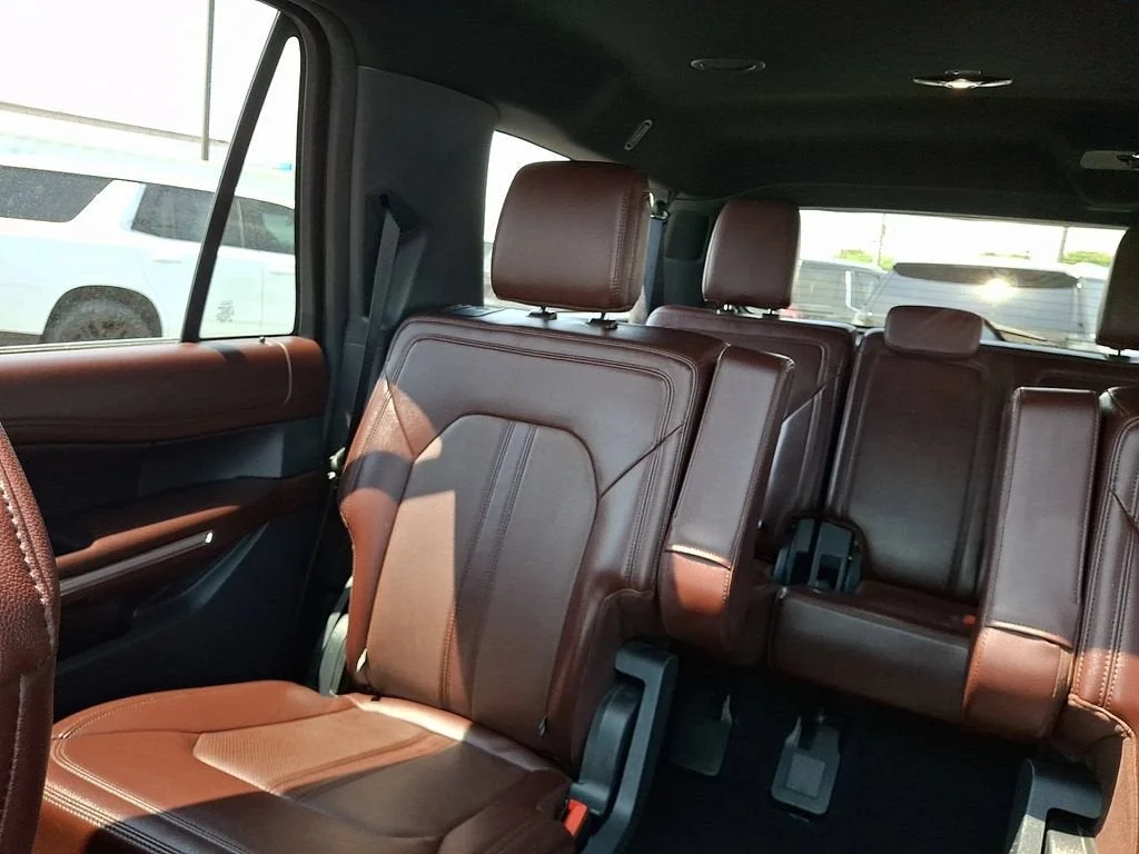Used 2024  Ford Limited image 52