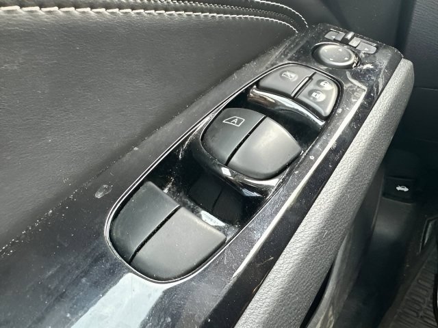 Used 2023 Gun Metallic Nissan 2.5 SL image 14