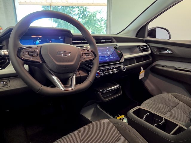 2027 Chevrolet Bolt LT - Photo 14
