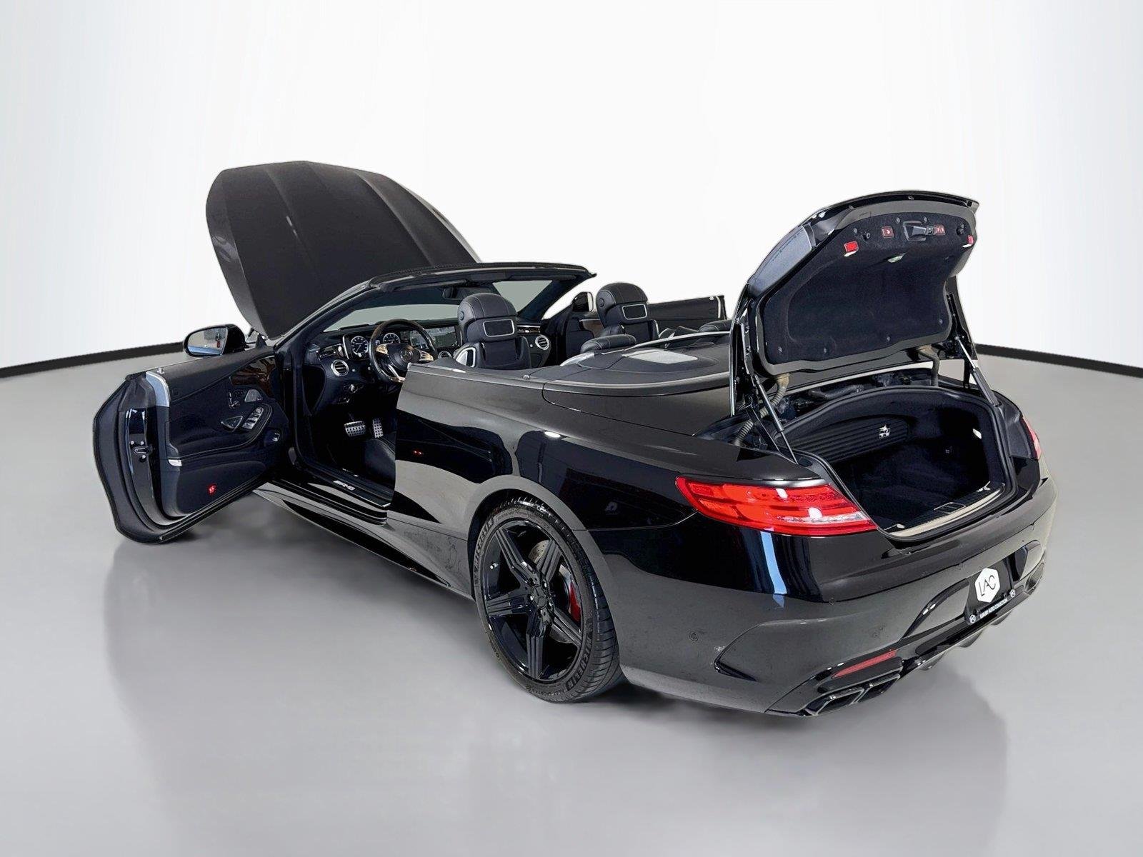 Used 2017 Obsidian Black Metallic Mercedes-Benz AMG® S 63 Conv | $187k MSRP | Designo Leather | Warmth & Comfort image 40