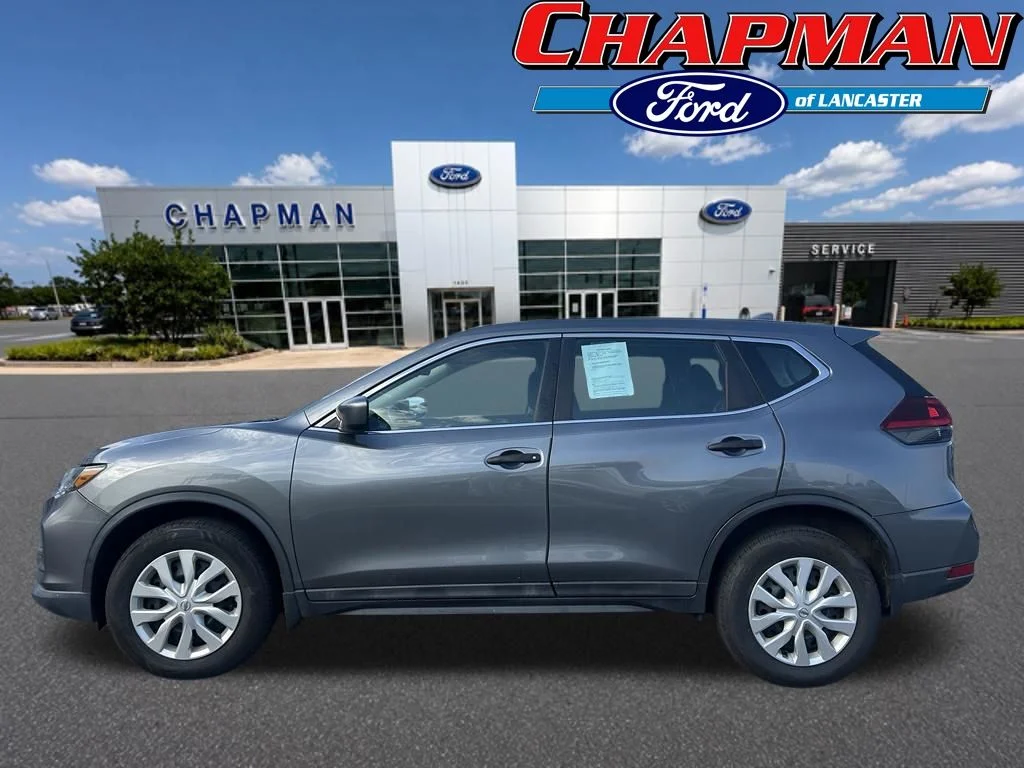 Used 2018 Gray Nissan S image 2