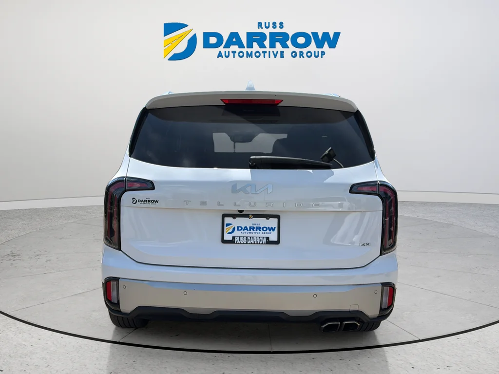 Used 2023 White Kia SX image 4