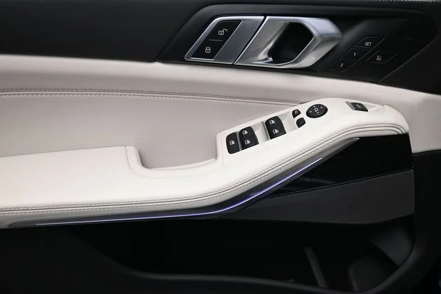 Certified Used 2026 Blue BMW xDrive40i image 19