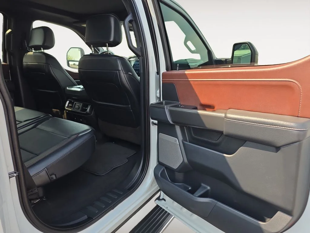 Used 2023 Avalanche Ford LARIAT image 12