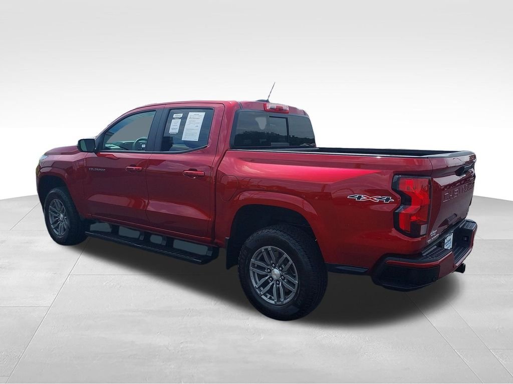 Used 2023 Red Chevrolet LT image 3