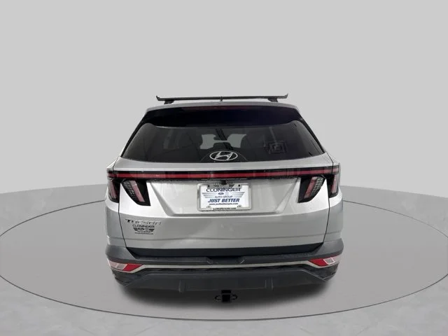 Used 2023 Silver Hyundai SEL image 8