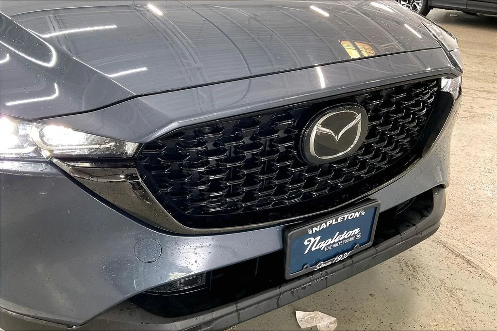 Used 2025 Gray Mazda 2.5 S Carbon Edition image 31