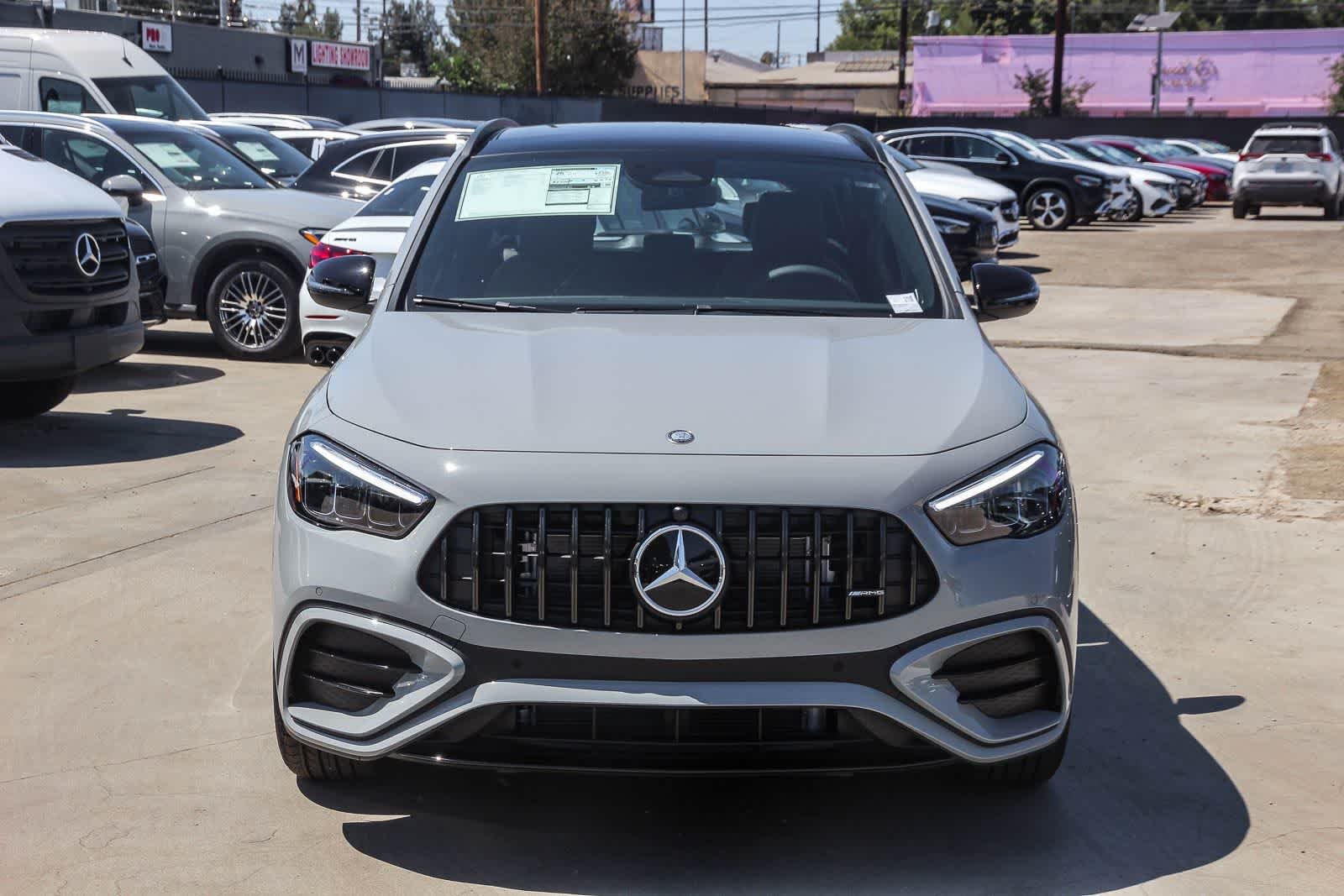 New 2026 MANUFAKTUR Alpine Grey Mercedes-Benz AMG® GLA 35 image 2