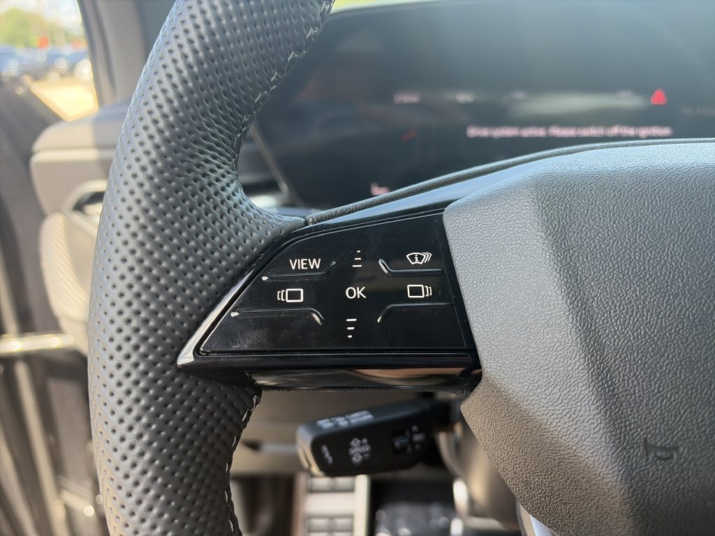Used 2025  Audi 3.0T Premium Plus image 18