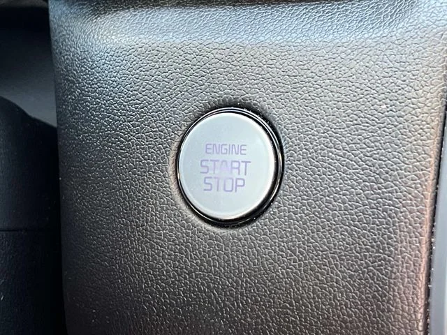 Used 2022 Silver Kia X-Line SX Prestige image 35