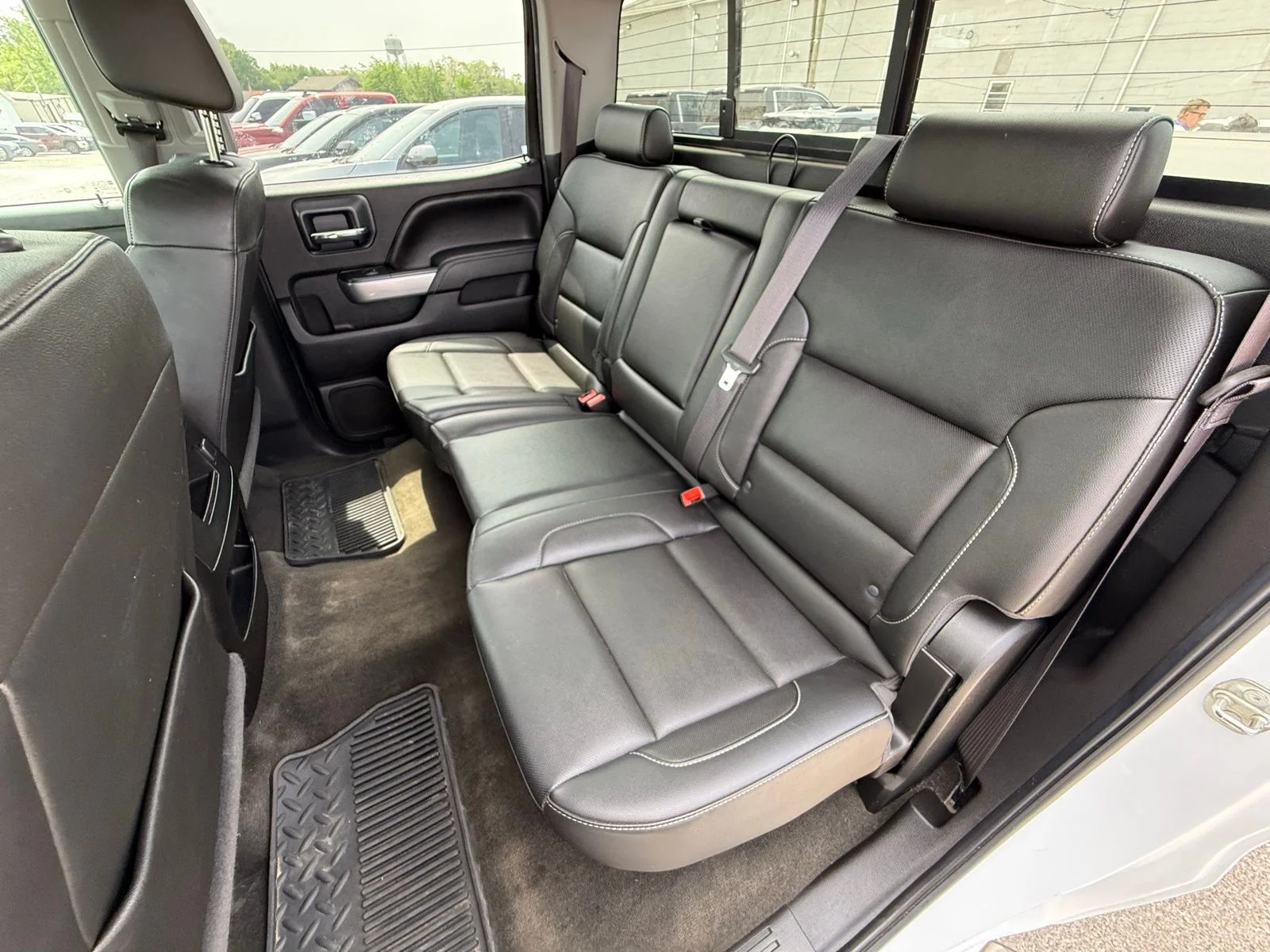 Used 2016 White Chevrolet LTZ image 22