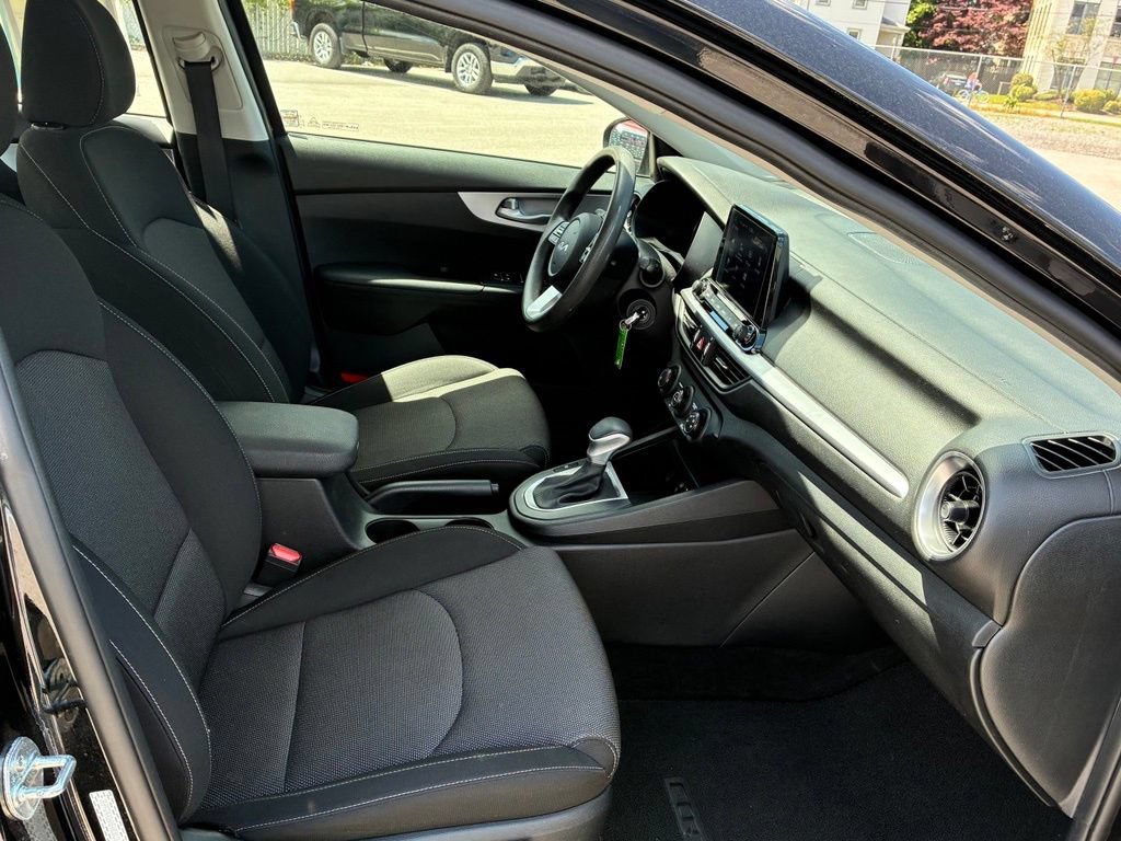 2022 Kia FORTE LXS - Photo 42