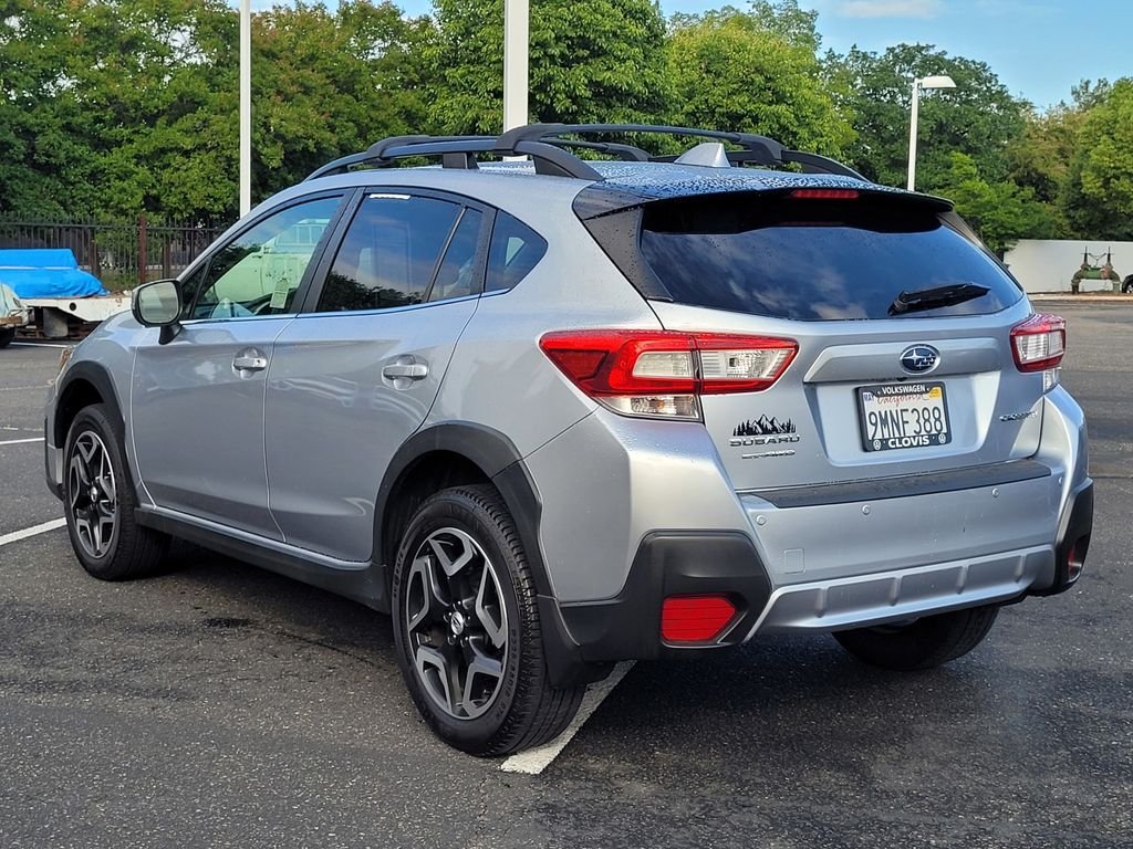Used 2018 Silver Subaru 2.0i Limited image 8