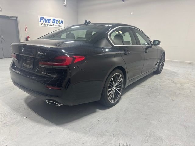 Used 2023 Black BMW 540i image 5