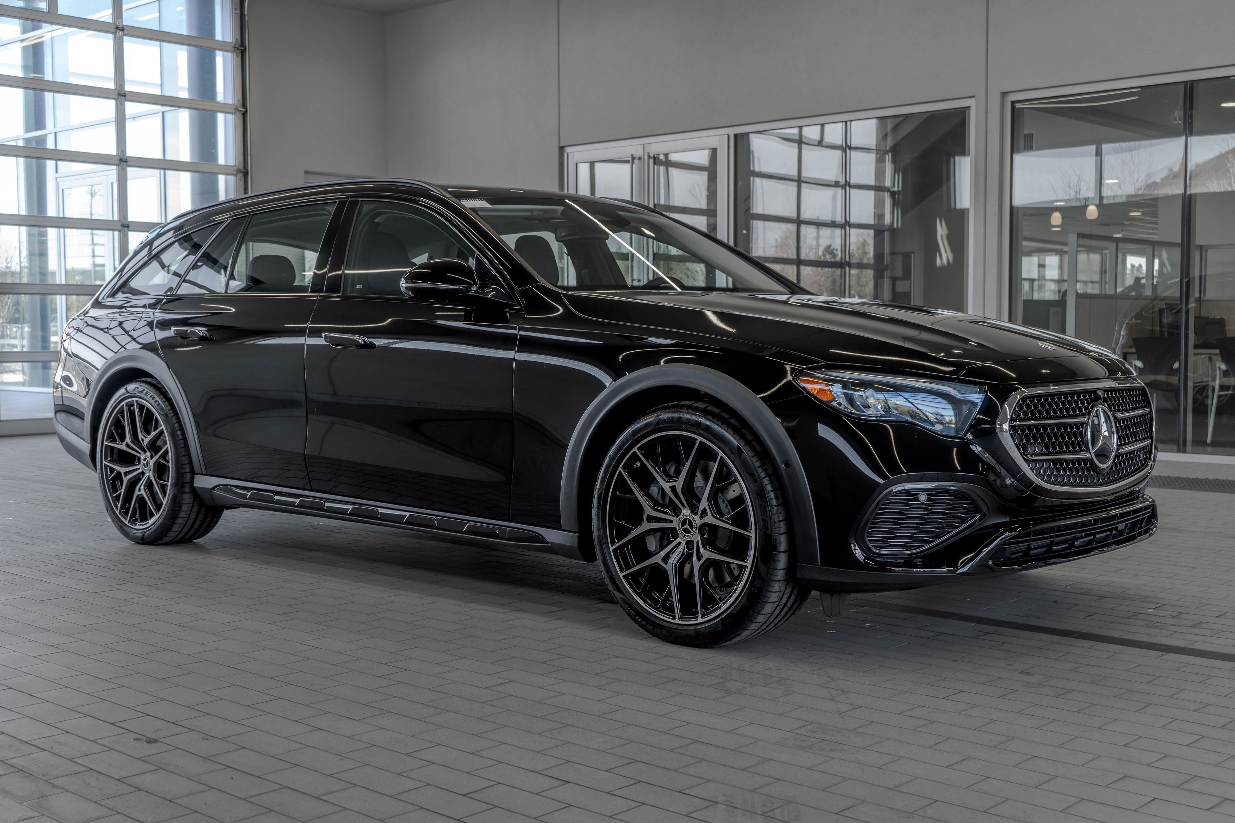 Used 2025 Black Mercedes-Benz E 450 image 11